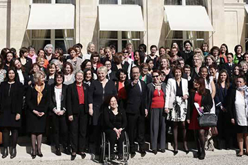 Félicitations à vous Marie pour votre courage et votre ténacité : à mes yeux, vous êtes LA représentante de l'Auvergne à l'Elysée ce 8 mars 2015 à l'occasion de la Journée Internationale des Droits des Femmes.